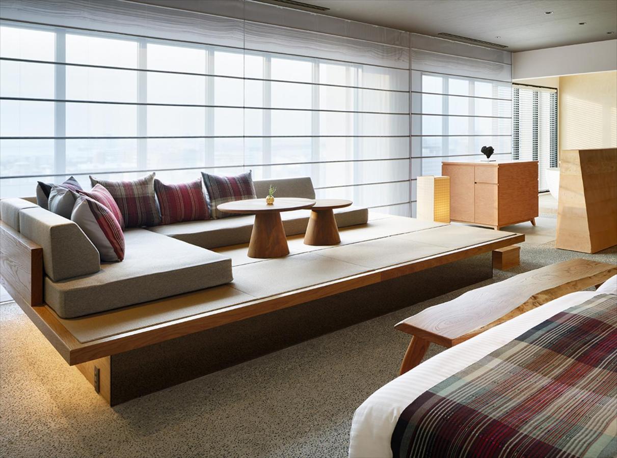 Hotel Strata ناهَ المظهر الخارجي الصورة